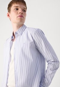 Calvin Klein MULTI STRIPE STRETCH SLIM - Camisa - inkwell
