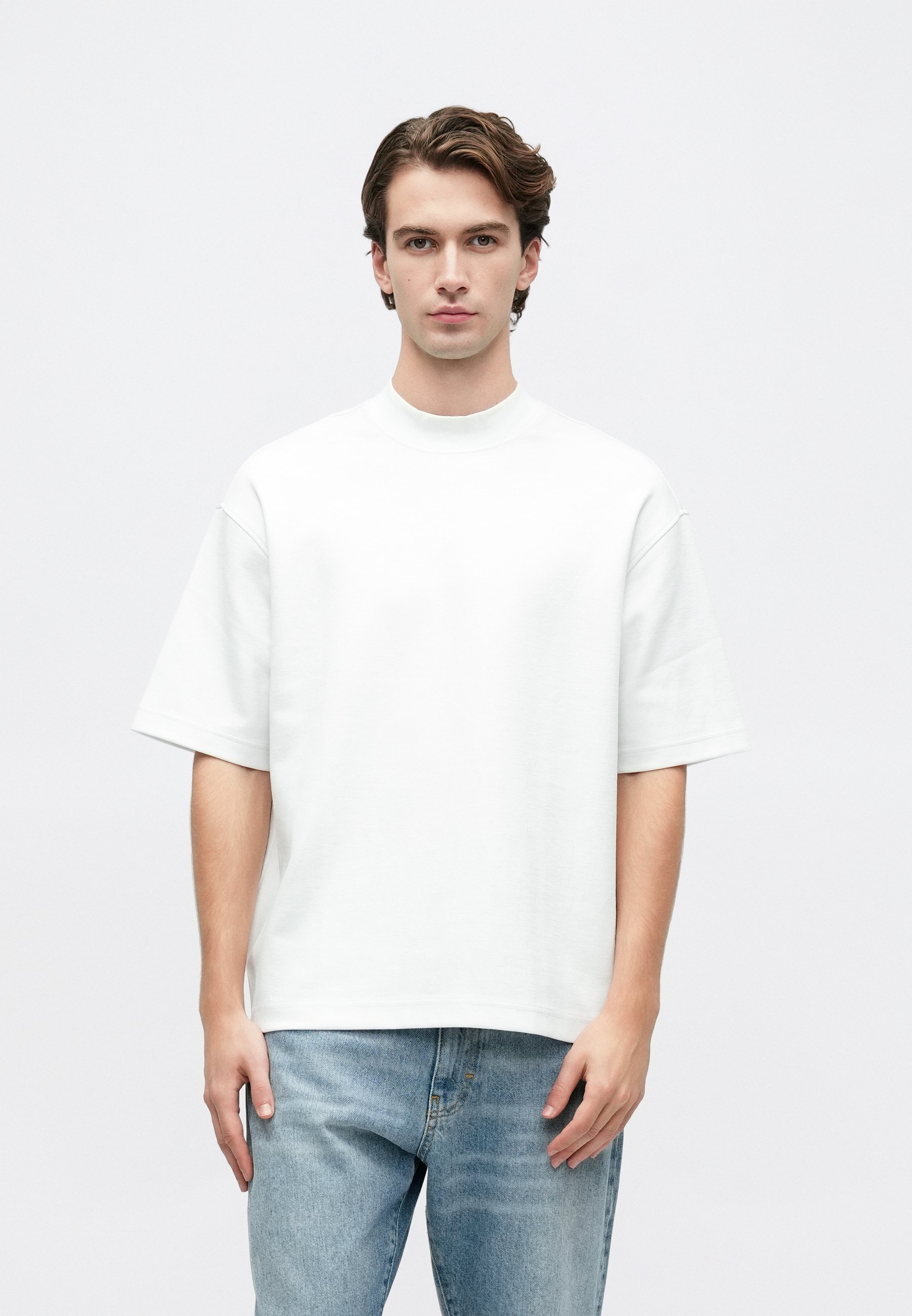 Selected SLHRELAXSOL MOCK NECK TEE - Basic T-shirt - bright white