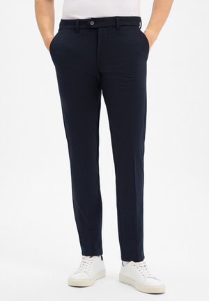 FINSHLEY & HARDING DYLAN SLIM FIT - Chino - marine