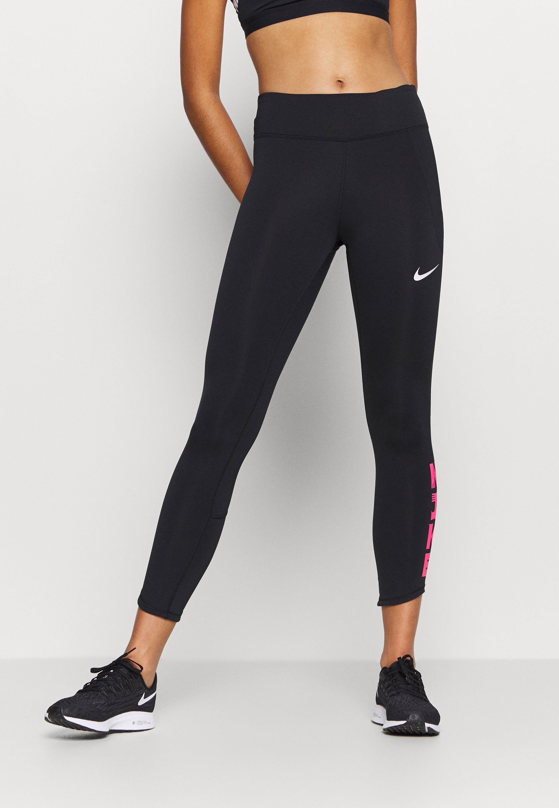 nike performance fast leggings