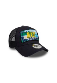 Schwarze Trucker-Cap mit strukturiertem Vorderteil. Verfügt über ein farbenfrohes, gesticktes Patch mit der Aufschrift "MAUI" und ein Netzrücken für Atmungsaktivität.