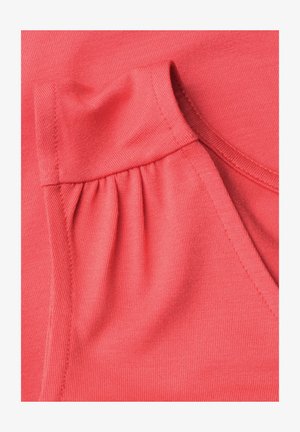 Street One, Top - sunset red