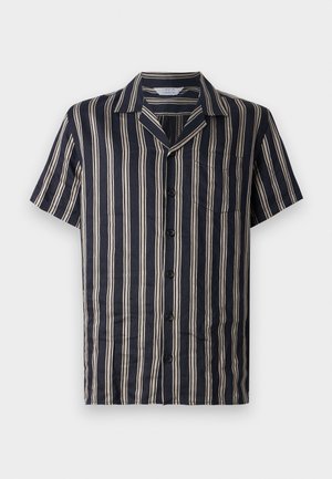 Camicia navy a maniche corte con righe verticali color crema, colletto a revers, taschino anteriore e chiusura con bottoni, realizzata in tessuto leggero e morbido.