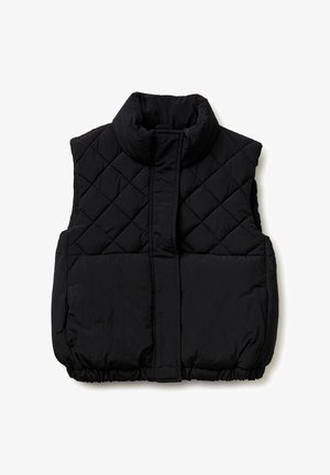 Chaleco acolchado negro sin mangas con cuello alto, cremallera frontal cubierta por una solapa y dobladillo elástico, mostrado plano sobre fondo blanco.