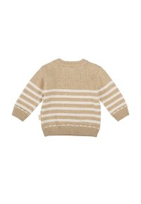 Suéter de punto beige con rayas horizontales blancas, cuello y puños acanalados, y una etiqueta tejida en el lateral. Se muestra la vista trasera.