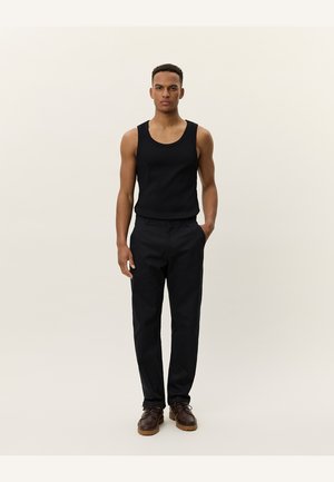 COMO - Chino - black