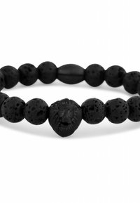 Bracciale in perline nere caratterizzato da pietre vulcaniche opache e testurizzate, con un centro in testa di leone intagliata e una perla ad accent oval.