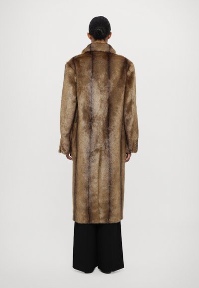 STAND STUDIO COAT - Χειμωνιάτικο παλτό - brown