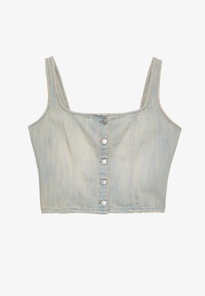 Débardeur en denim bleu clair, coupé, avec des bretelles larges et une rangée de boutons en argent sur le devant.