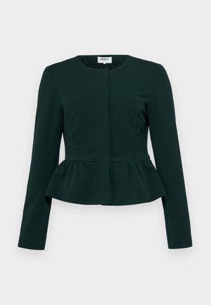 Mørkegrønn peplum-jakke med lange ermer, rund hals og frontlukking. Laget av teksturert stoff med en glatt overflate.