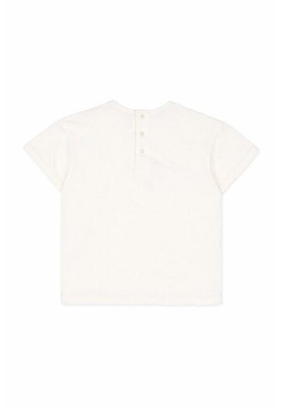 Camicia bianca a maniche corte con tre bottoni sulla nuca, design semplice e scollo rotondo.