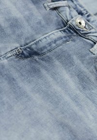 Garcia CELIA 244 SUPERSLIM - Slim fit jeans - bleached