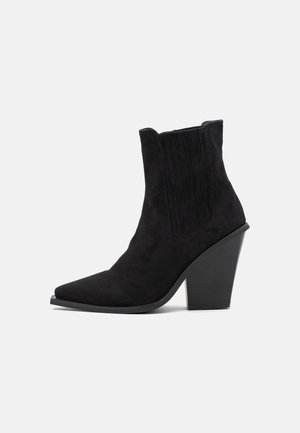 Cowboy/biker ankle boot - black