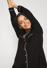 Anna Field Nattplagg set - black