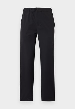 Melnas taisnas kājas bikses ar elastīgu vidukļa joslu un priekšpuses pogas aizdari, attēlotas uz vienkārša fona.