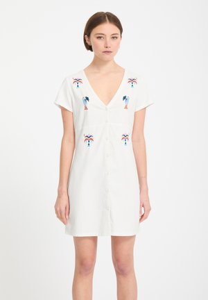 BRUNO - Robe chemise - off white