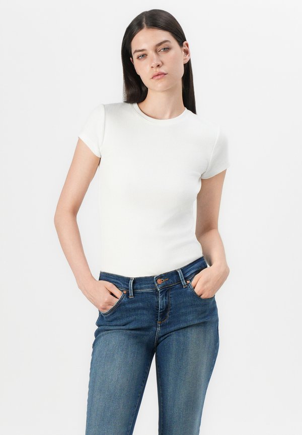 FALLON MID RISE BOOTCUT - Bootcut jeans - minnow wash3