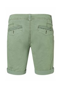 Grüne Baumwollshorts mit weicher Textur, Rolled Cuffs, zwei hinteren Taschen mit Klappenverschluss und dezenten Nähten.