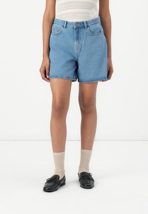 ONLREGINA SHORT - Jeansshorts - medium blue denim