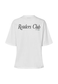 Bílý krátký rukáv t-shirt s nápisem "Readers Club" černou kurzivou a "EST 2004" v zelené barvě na zadní straně. Hladká bavlněná látka.