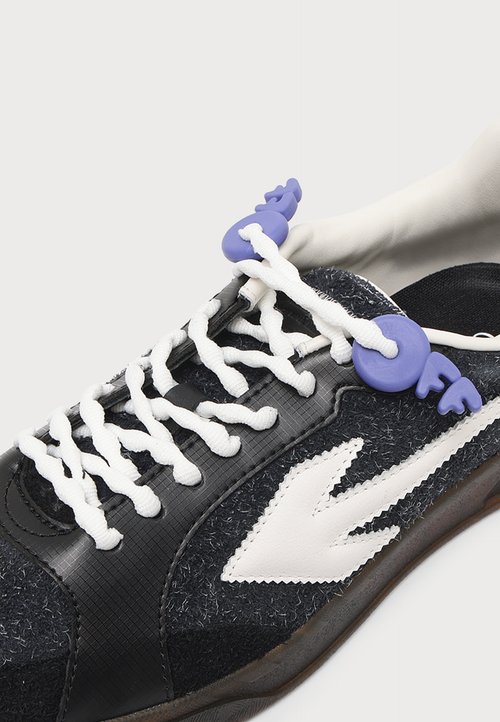 Off-White END OF PLAY - Trainers - black/white — foto 6