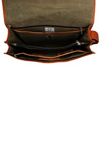 Borsa a tracolla in pelle marrone con interno in canvas, dotata di molteplici scomparti, chiusura con zip e una resistente tracolla.