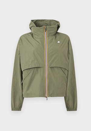 Olívazöld, könnyű kapucnis dzseki elöl cipzárral, színes díszítéssel, rugalmas mandzsettákkal és fedéllel a mellkas és a zsebek felett.