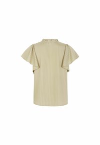 Ljus beige blus med rynkad krage och korta volangärmar. Vertikala subtila ränder i mjuk tyg. Enfärgad bak med inga knäppningar.