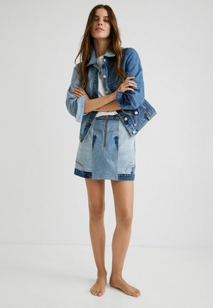 UPCYCLED - Jeansjacke - blue