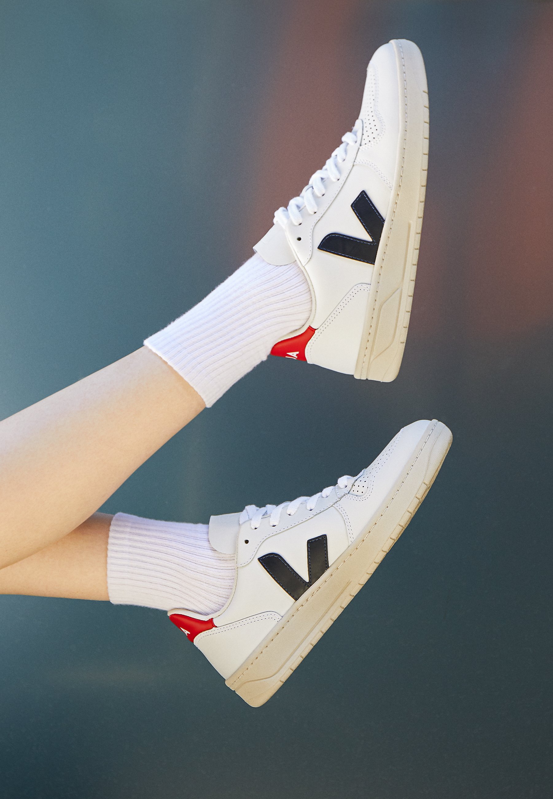 Shoes Veja V-10 leather Extra White Nautico Pekin VX021267 - Best shoes  IetpShops