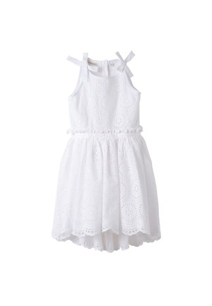 Biała sukienka bez rękawów z ażurowym wzorem, marszczoną talią i wiązaniami na ramionach. Rozkloszowana spódnica i częściowa podszewka dla wygody.