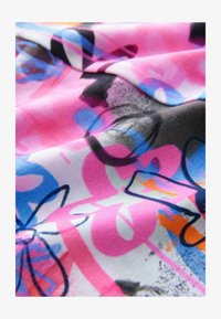 Unausgewählt, multi graffiti