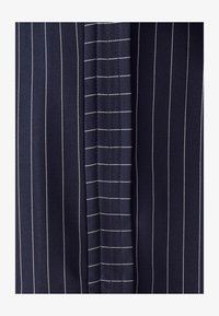 Niet geselecteerd, navy pinstripe