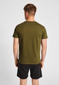 Hummel T-shirt basic