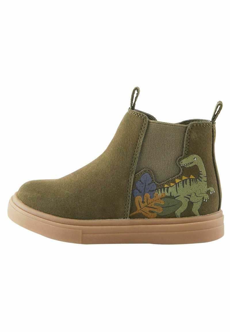 Bocanci ankle verde măsliniu cu talpă din cauciuc, având un design cu dinozauri și frunze pe lateral și panouri elastice pentru a fi ușor de purtat.