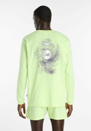 New Balance, VORTEX LONG SLEEVE - Langærmet T-shirt - afterglow