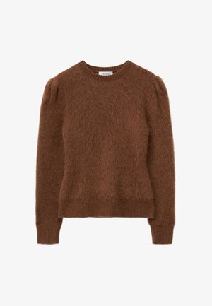 Brauner, flauschiger Strickpullover mit langen Ärmeln und rundem Ausschnitt. Merkmale sind eine taillierte Passform und ein dezentes Puff-Detail an den Schultern.