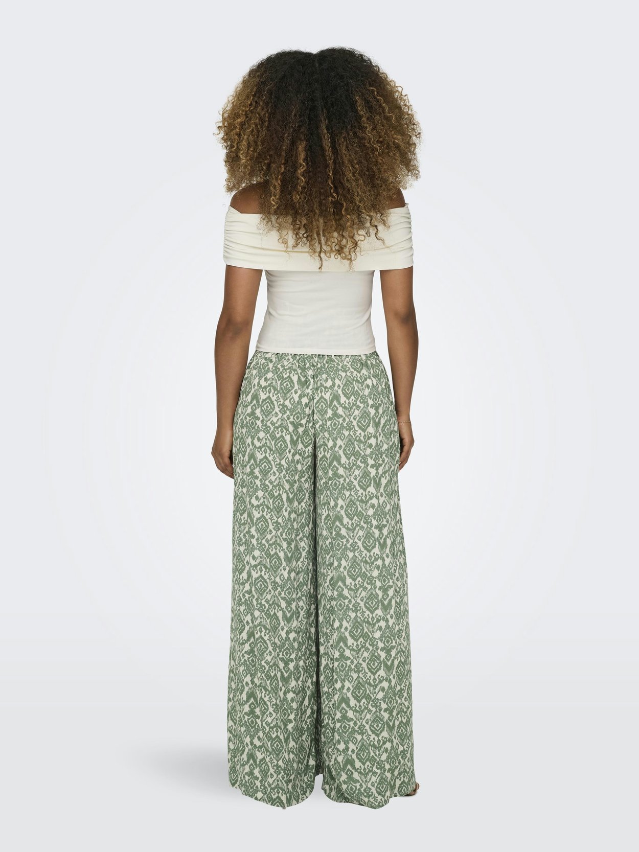 ONLLIVE LOVE OFF SHOULDER