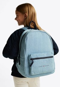 Tommy Hilfiger Mochila - denim light