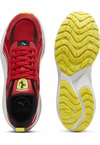 Puma SCUDERIA FERRARI HYPNOTIC  - Zapatillas - rosso corsa- white-speed yellow