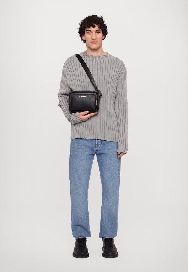 OKINAWA UNISEX - Cross body bag