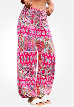 Pantaloni da pigiama leggeri, con motivo rosa e vita smock, caratterizzati da disegni intricati e una vestibilità rilassata, realizzati in tessuto traspirante.