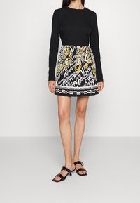 Versace Jeans Couture Vapaa-ajan mekko - black