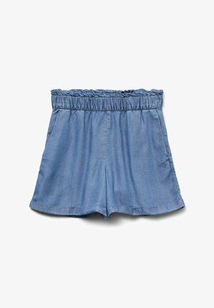 Pantalones cortos de mezclilla con cintura fruncida, color azul claro, corte holgado y dobladillo enrollado. Hechos de una suave tela de algodón con una textura lisa.