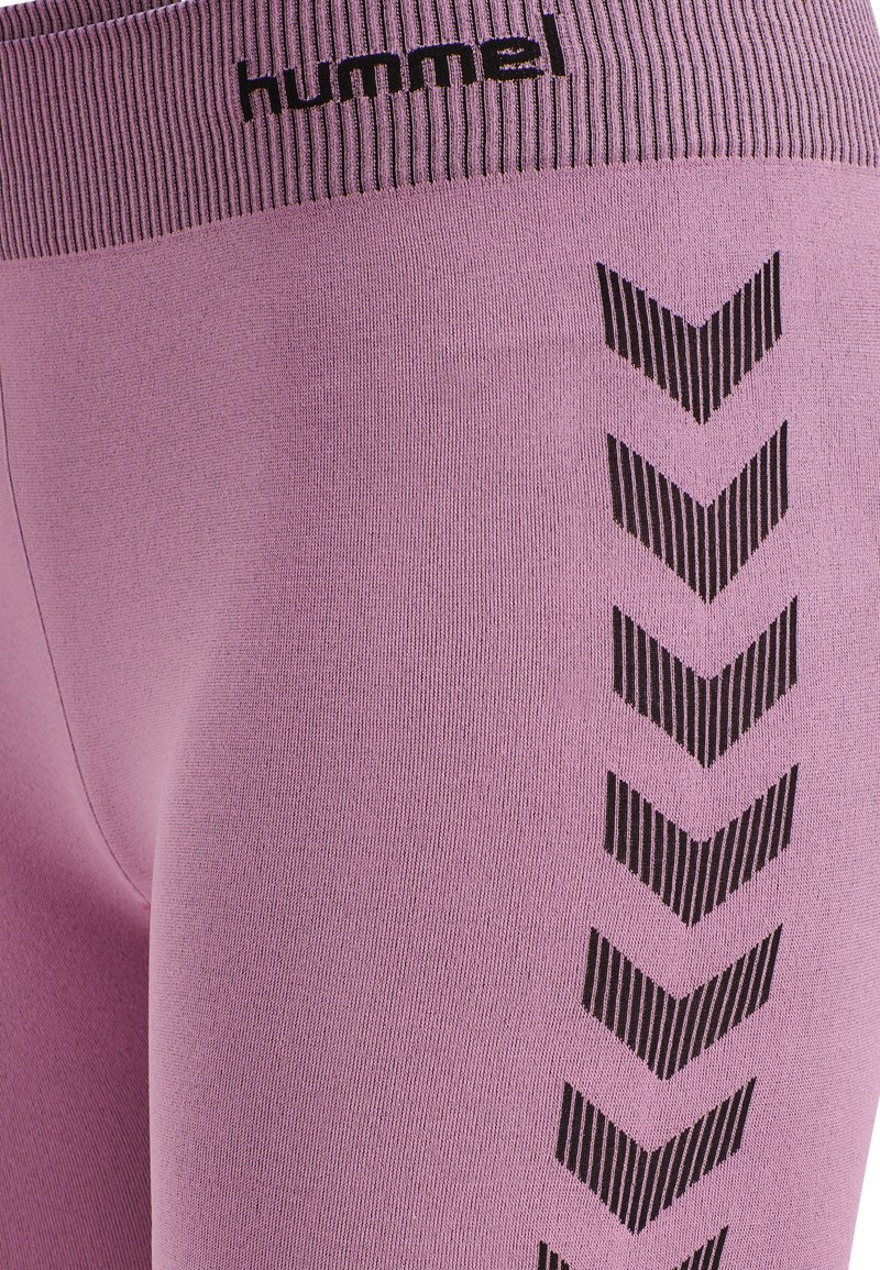 Damen Sportbekleidung | Hummel FIRST SEAMLESS Tights cotton candy/pink - JP10189 Damen Sportbekleidung | Hummel FIRST SEAMLESS Tights cotton candy/pink - JP10189