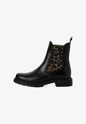 Bottine en cuir noir avec panneau élastique imprimé léopard, bout arrondi et semelle robuste. Équipée d'une languette pour un enfilage facile.