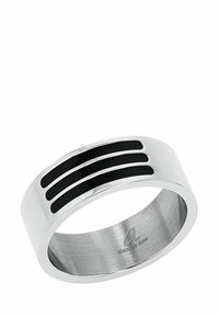 Anello in acciaio inossidabile con finitura argentata lucida e tre strisce verticali in smalto nero. Superficie liscia, bordi arrotondati e interno spazzolato.