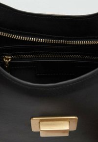 Mango Kabelka - black