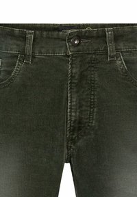 Groene corduroy broek met een knoopsluiting, riemlussen en twee voorzakken. De stof heeft een fijne ribbelstructuur.