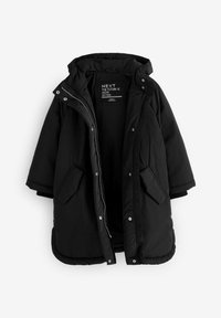 Giacca nera imbottita con cappuccio, dotata di chiusura frontale con cerniera, tasche laterali e texture trapuntata, progettata per calore e comfort.